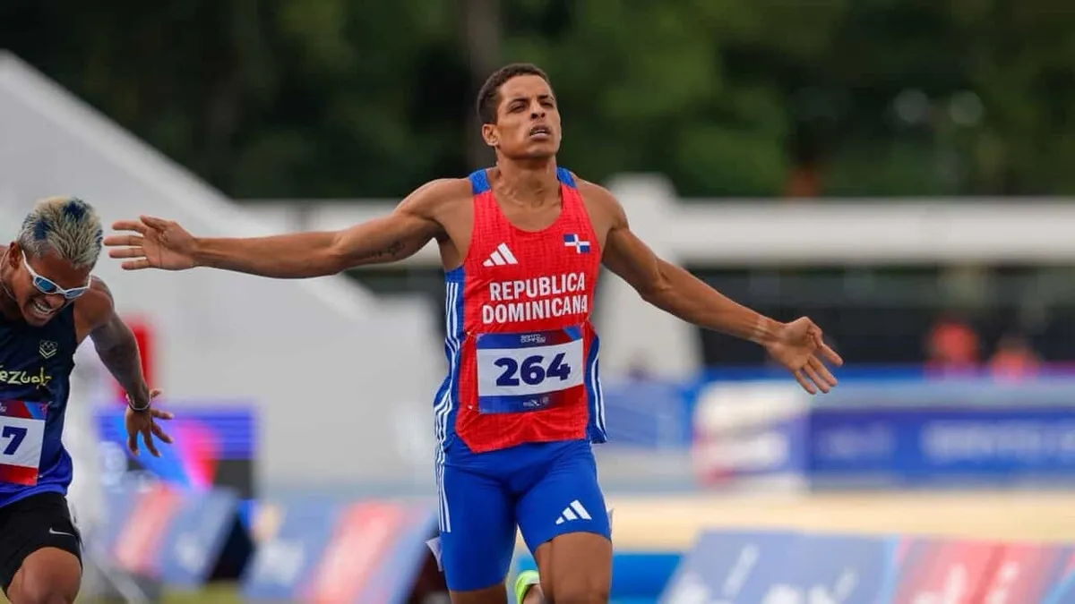 Agramonte gana el oro en los 800 metros por tres centésimas