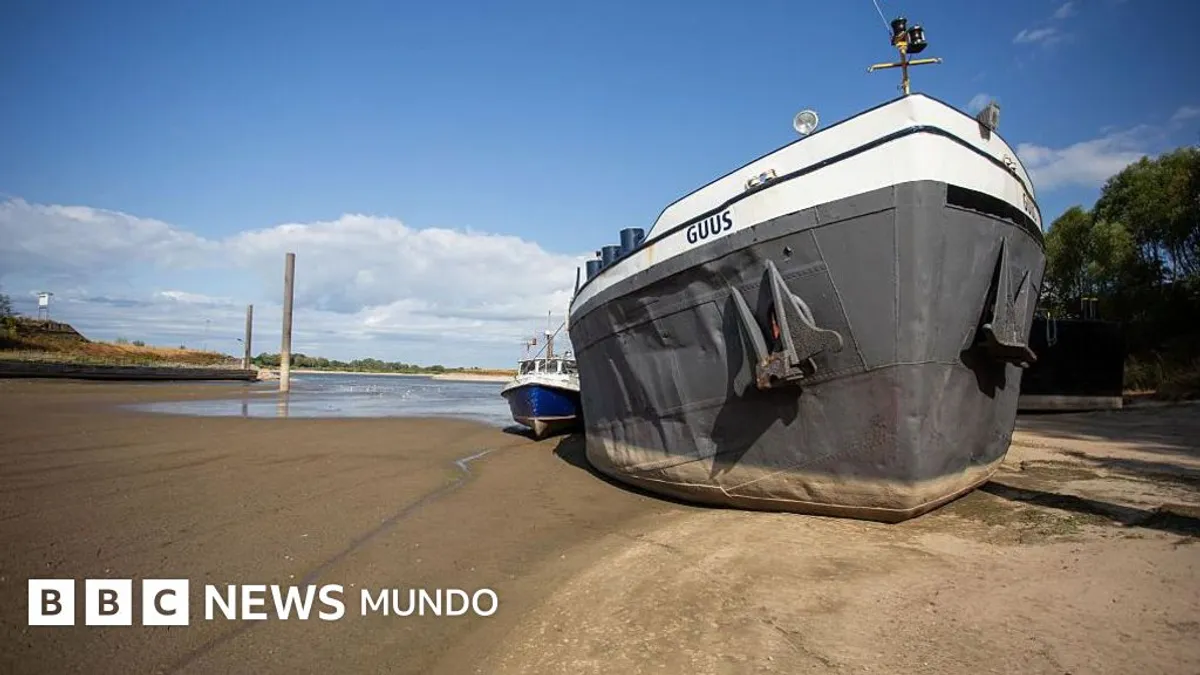 La sequía del Danubio deja al descubierto barcos de la Segunda Guerra Mundial
