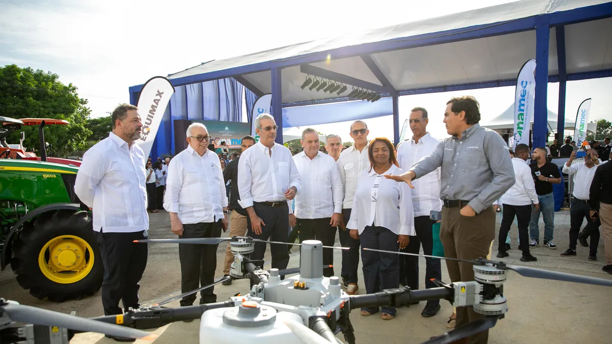 Abinader lanza PRONAMEC: RD$200 millones para mecanizar el campo y reducir la mano de obra extranjera